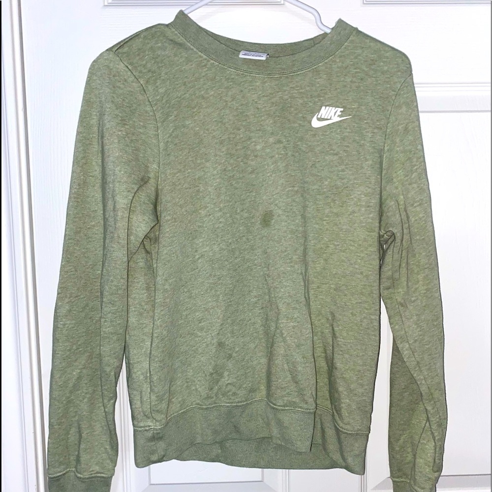 NIKE LONG SLEEVE SWEATSHIRT